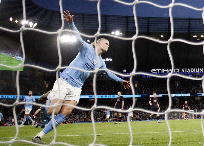  Haaland lập hattrick, Man City giành vé vào bán kết FA Cup